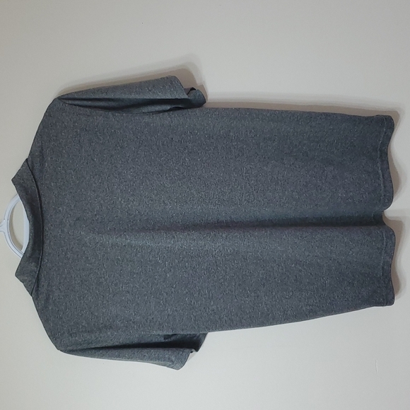 PUMA collar t-shirt - Picture 3 of 3